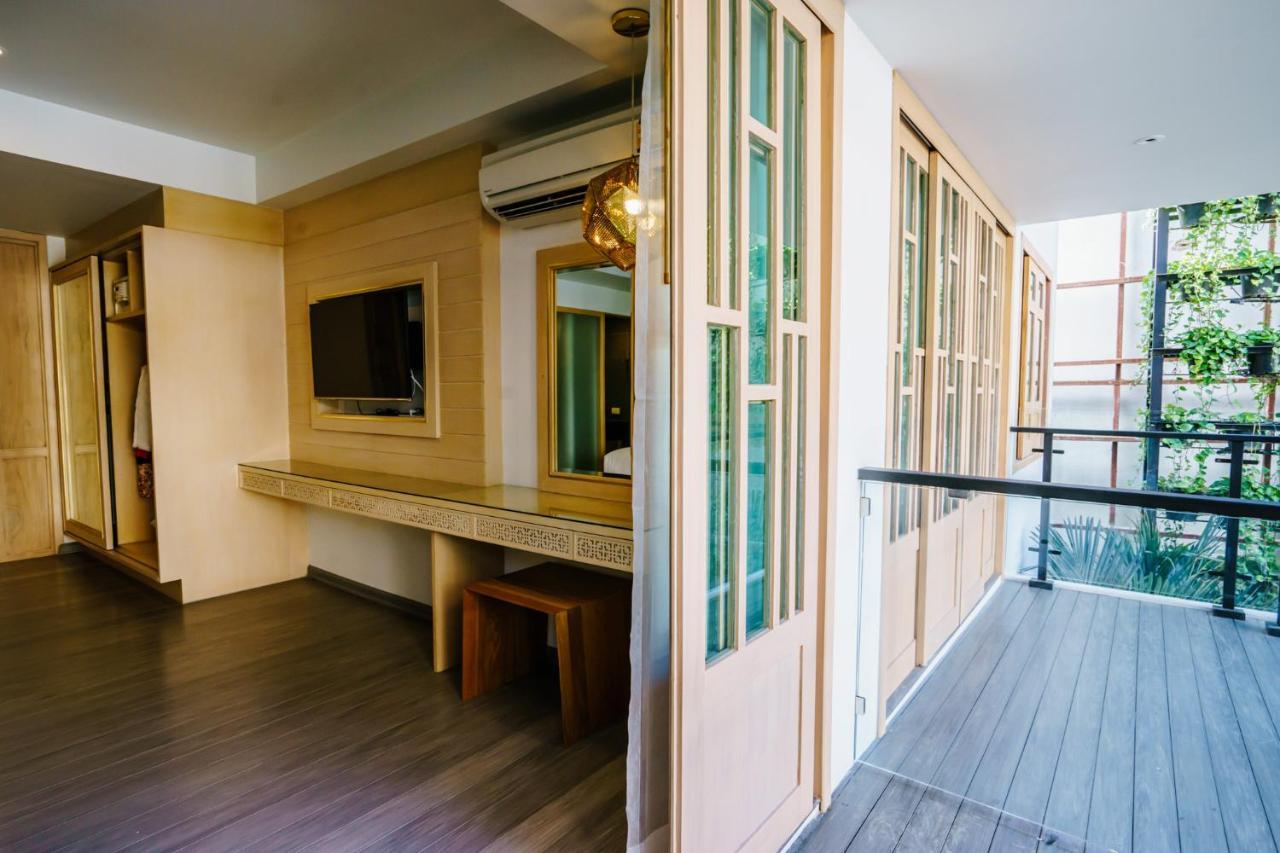 Moon Dragon Hotel Chiang Mai Exterior photo
